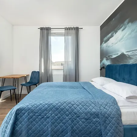 Duzy Apartament Z Parkingiem I Balkonem W Kolobrzegu By Noclegi Renters Exterior photo