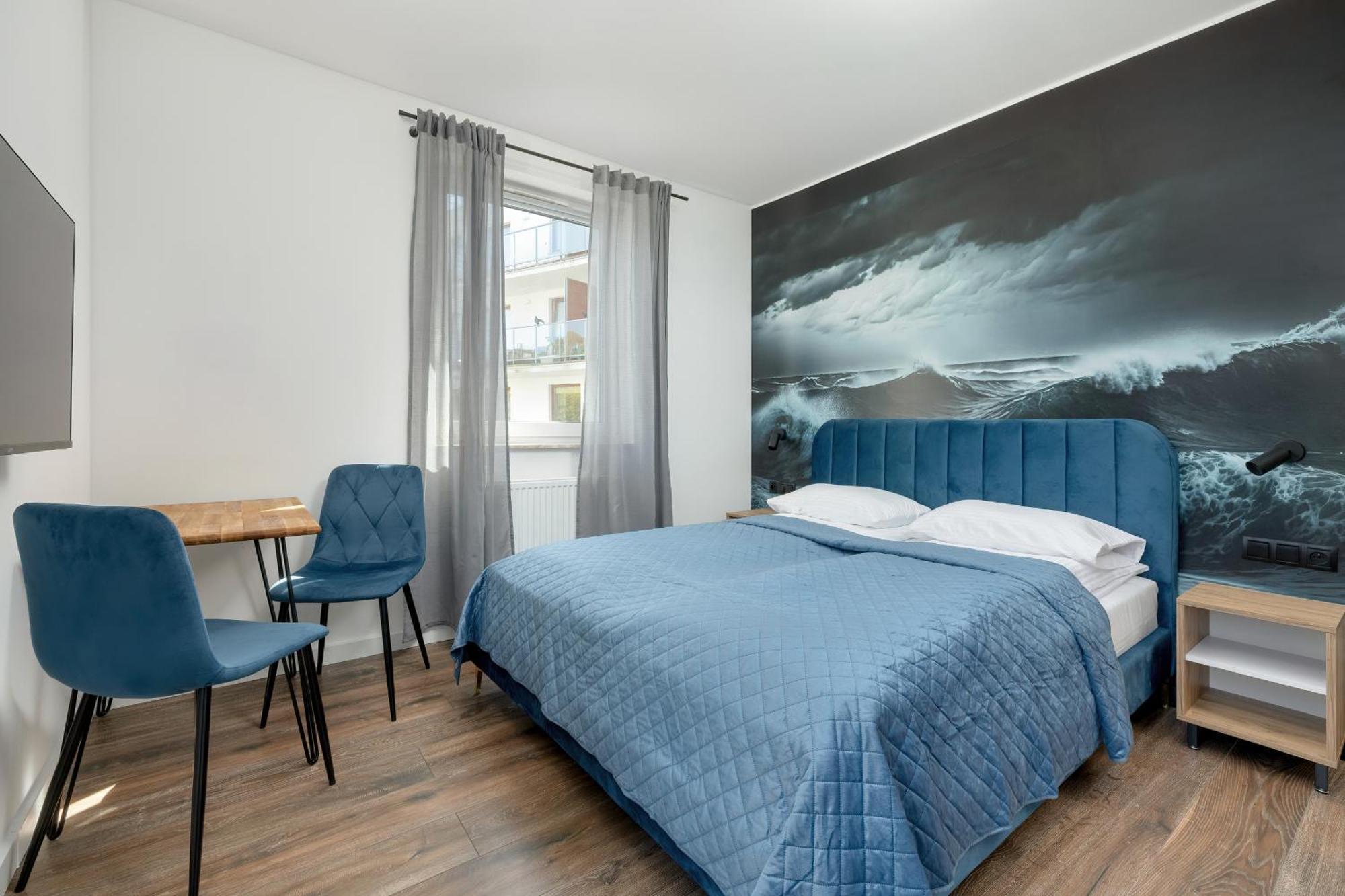 Duzy Z Parkingiem I Balkonem W Kolobrzegu By Renters Apartment Kolobrzeg
